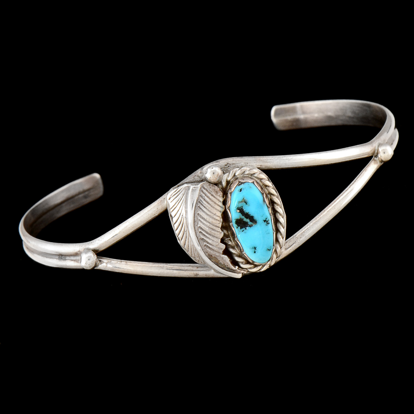 Native American Navajo Sterling Silver Turqoise Cuff Bracelet
