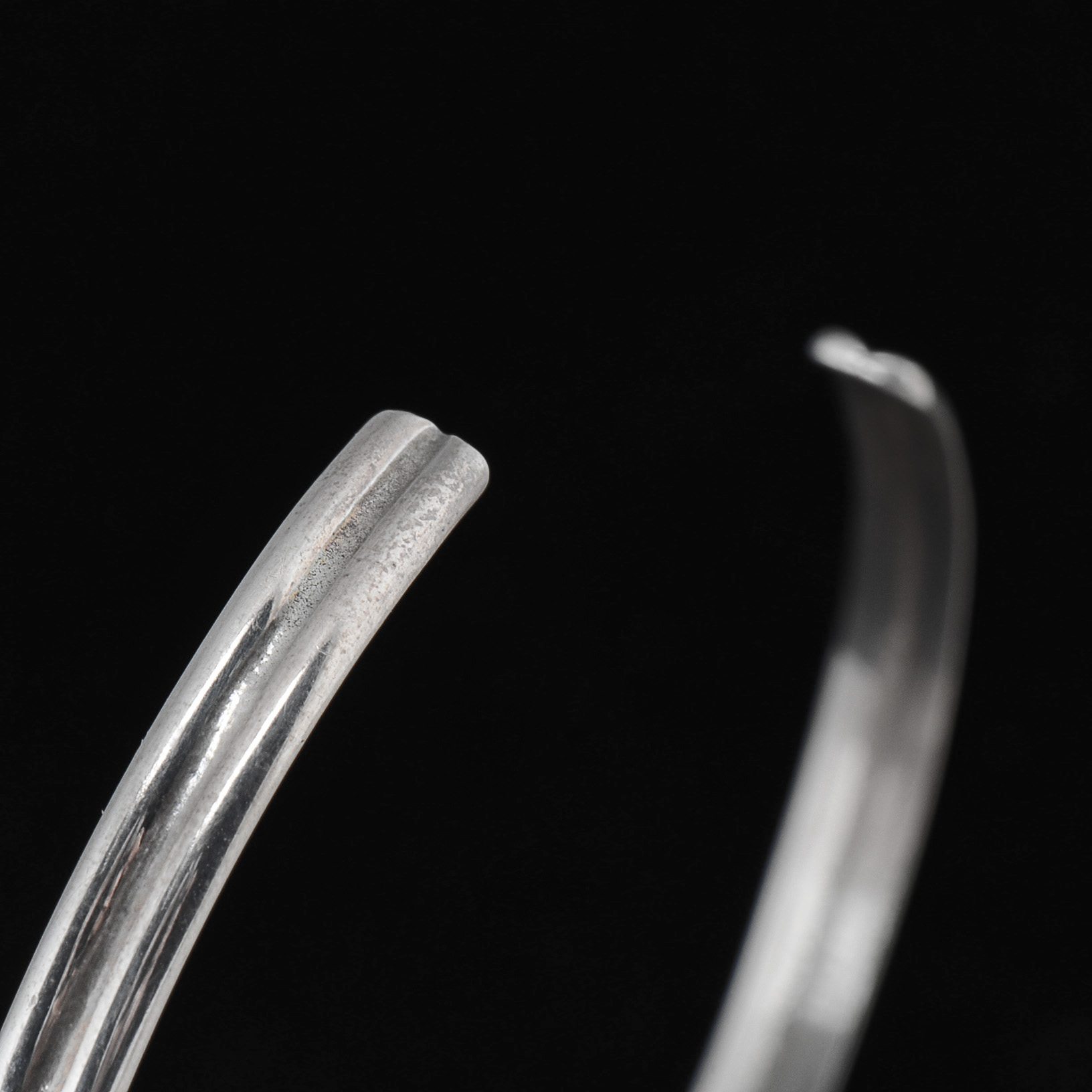 Native American Navajo Sterling Silver Turqoise Cuff Bracelet