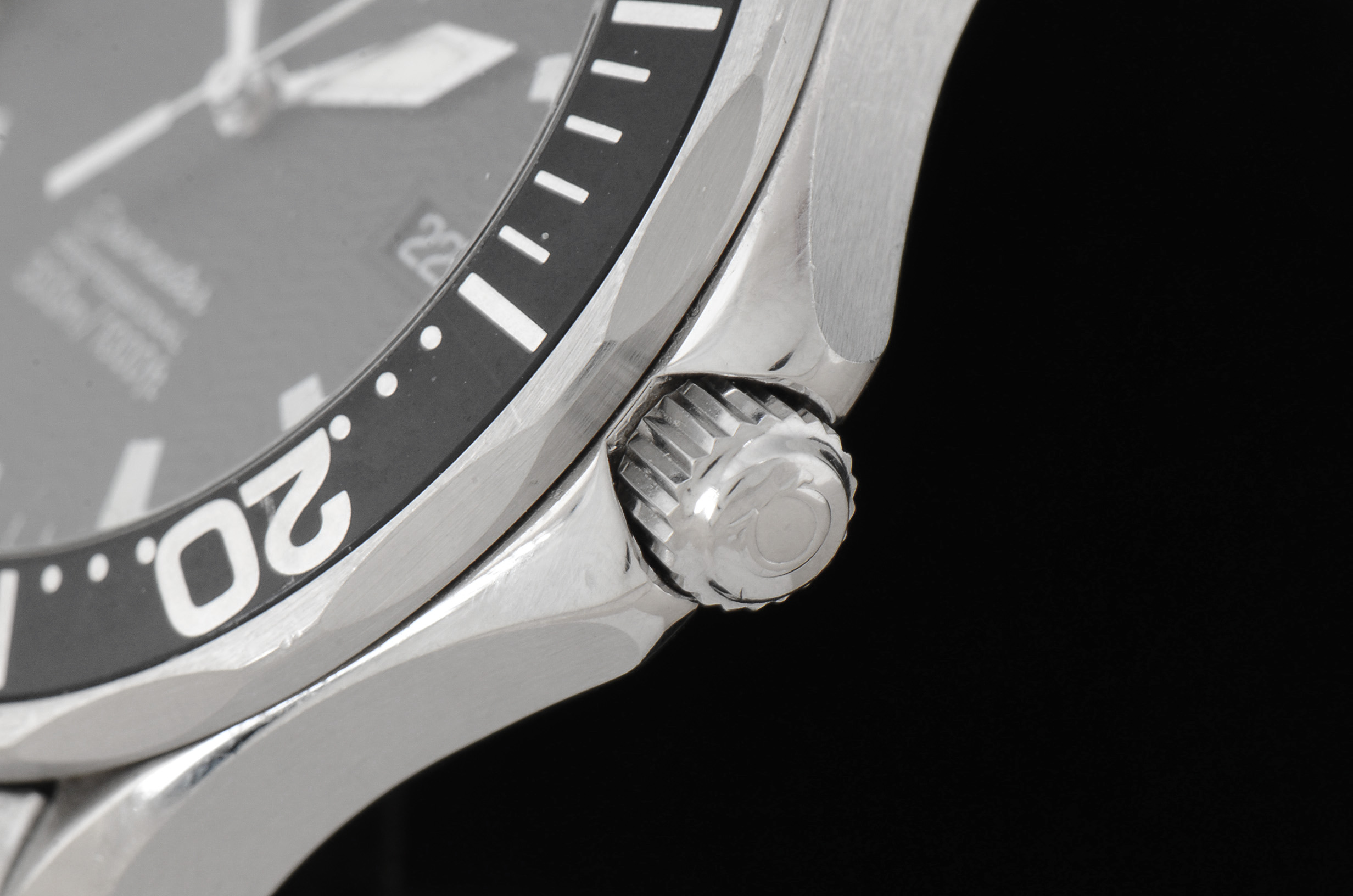 Men's Omega Seamaster Professional 300m Full Size 41mm Black Wave Steel Watch