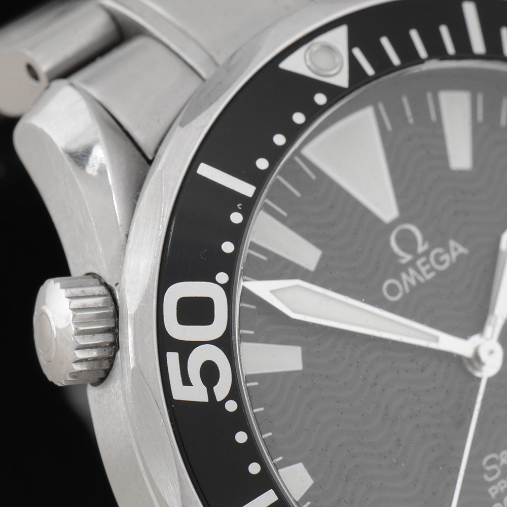 Men's Omega Seamaster Professional 300m Full Size 41mm Black Wave Steel Watch