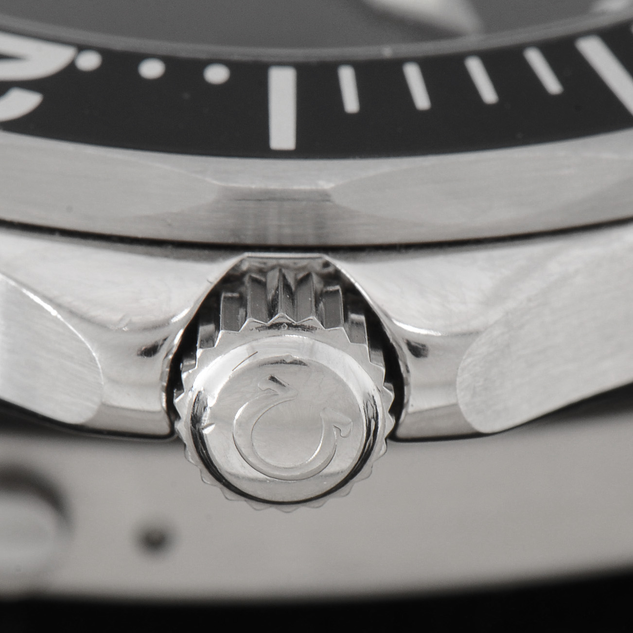 Men's Omega Seamaster Professional 300m Full Size 41mm Black Wave Steel Watch