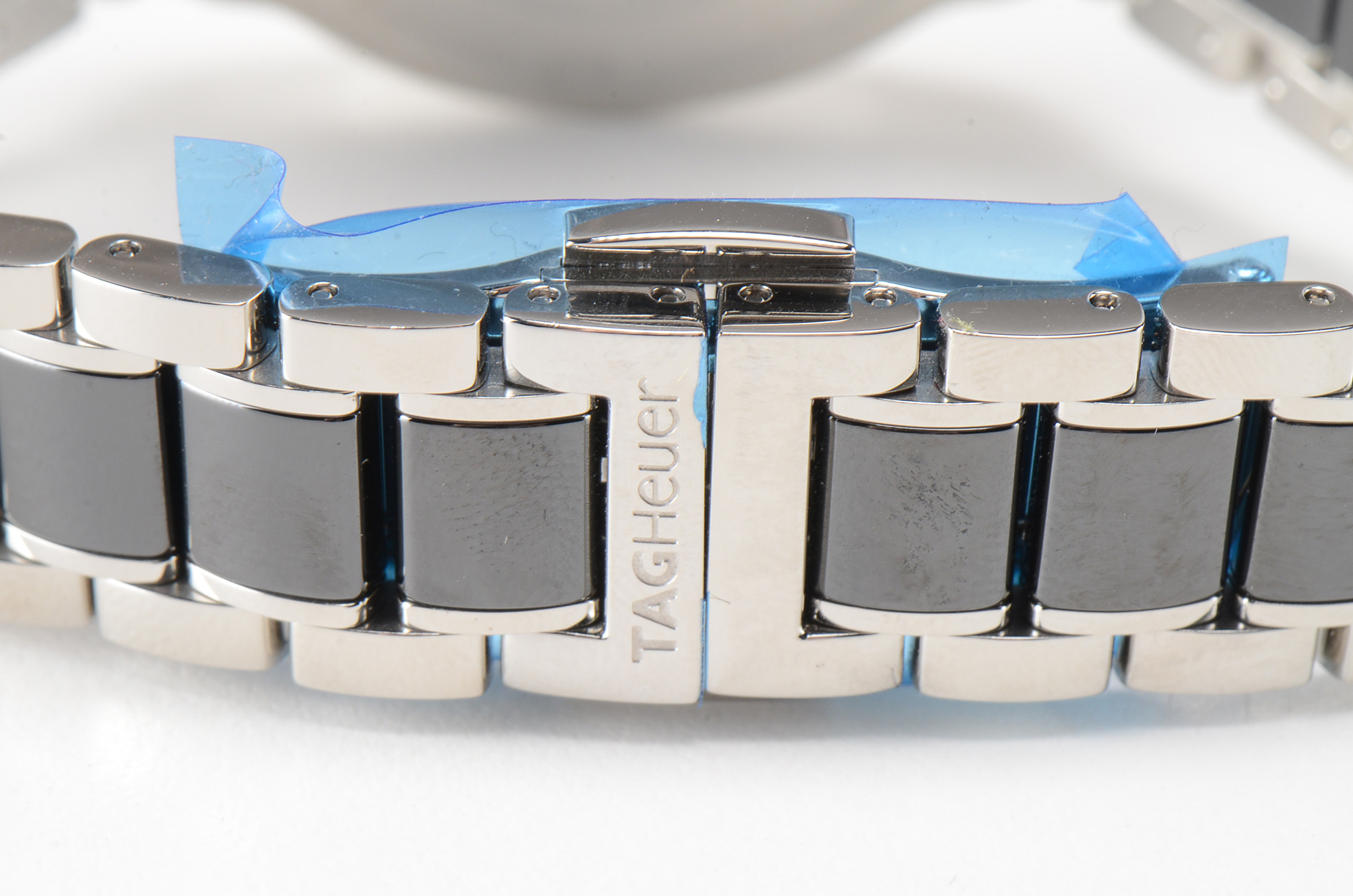 Women's NEW Tag Heuer Formula 1 One Quartz Ceramic Diamonds Watch