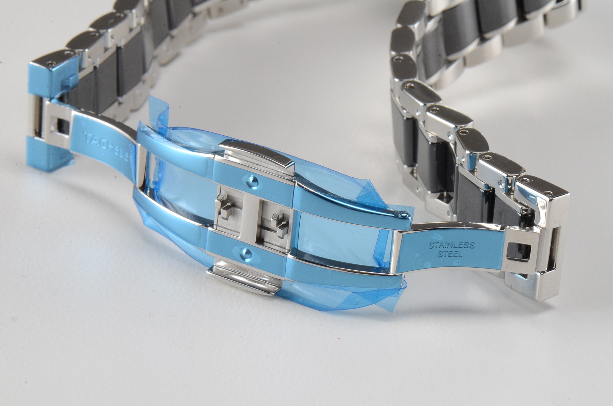 Women's NEW Tag Heuer Formula 1 One Quartz Ceramic Diamonds Watch