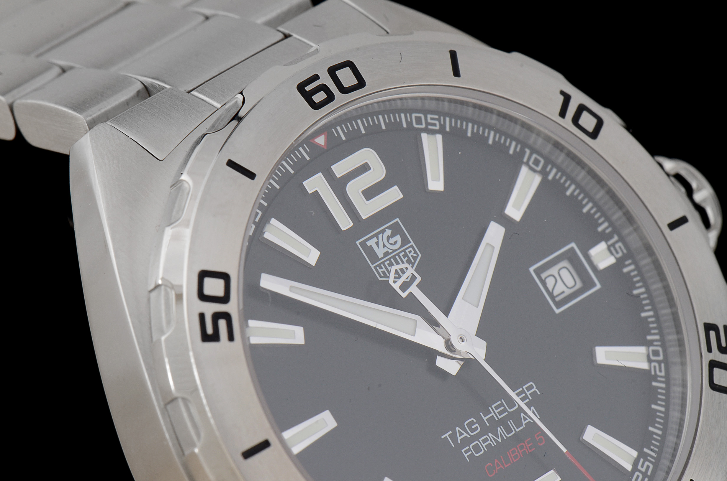 Men's NEW Tag Heuer Formula 1 Caliber 5 41mm Automatic Steel Watch