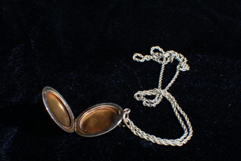 Vintage Gold Tone Monogramed Locket