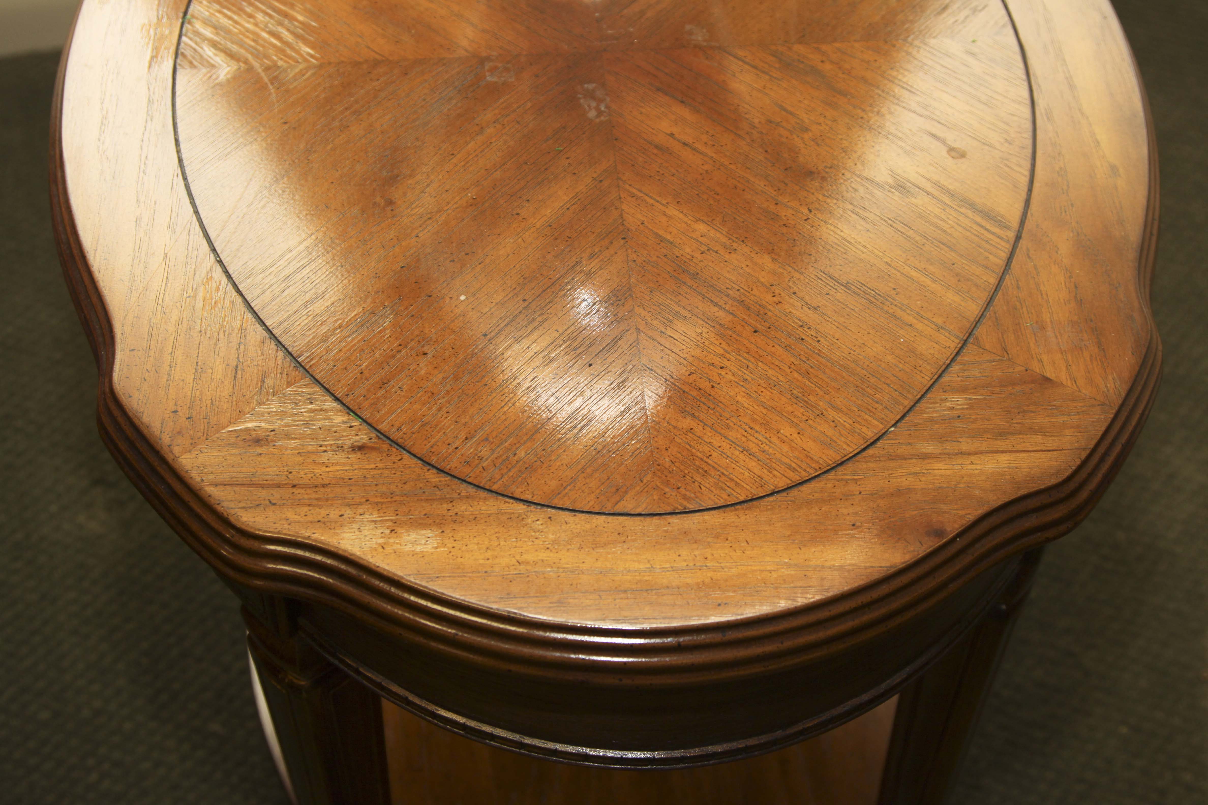 Wood End Table With Ceramic Lamp