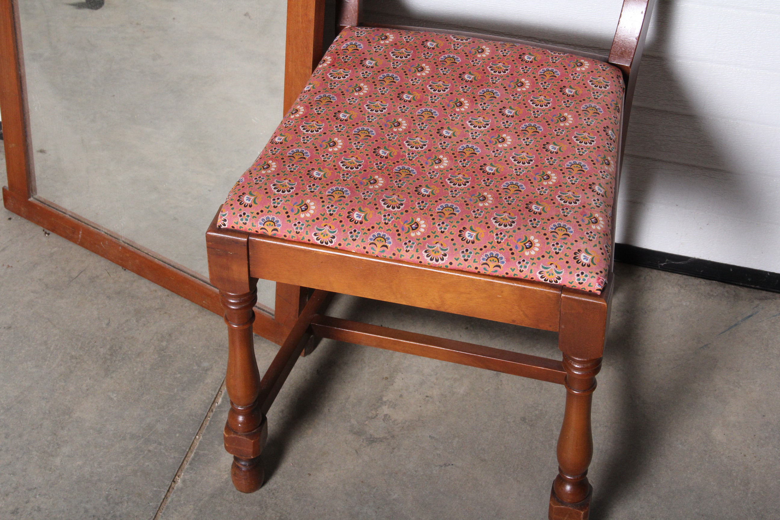 Vintage Red Oak Vanity Chair and MIrror
