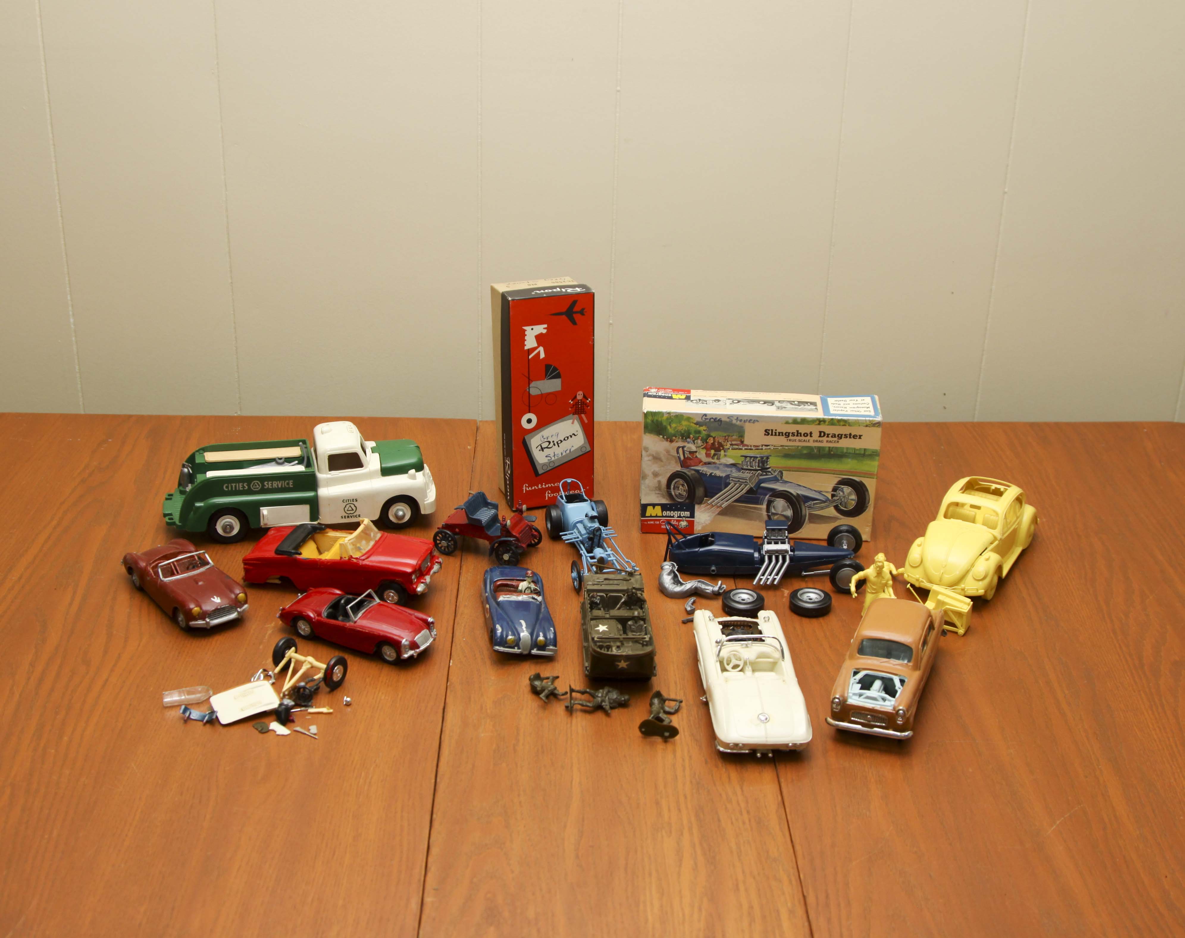 Vintage Plastic Model Car Group Circa 1950s