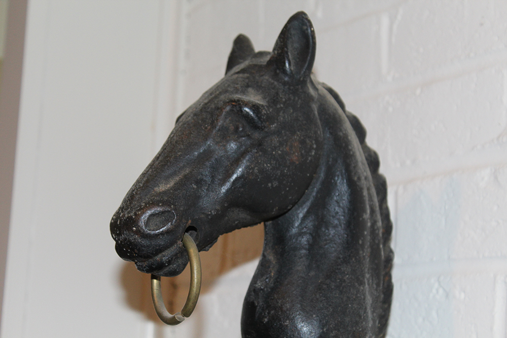 Decorative Wall Mounted Cast Iron Horse Heads