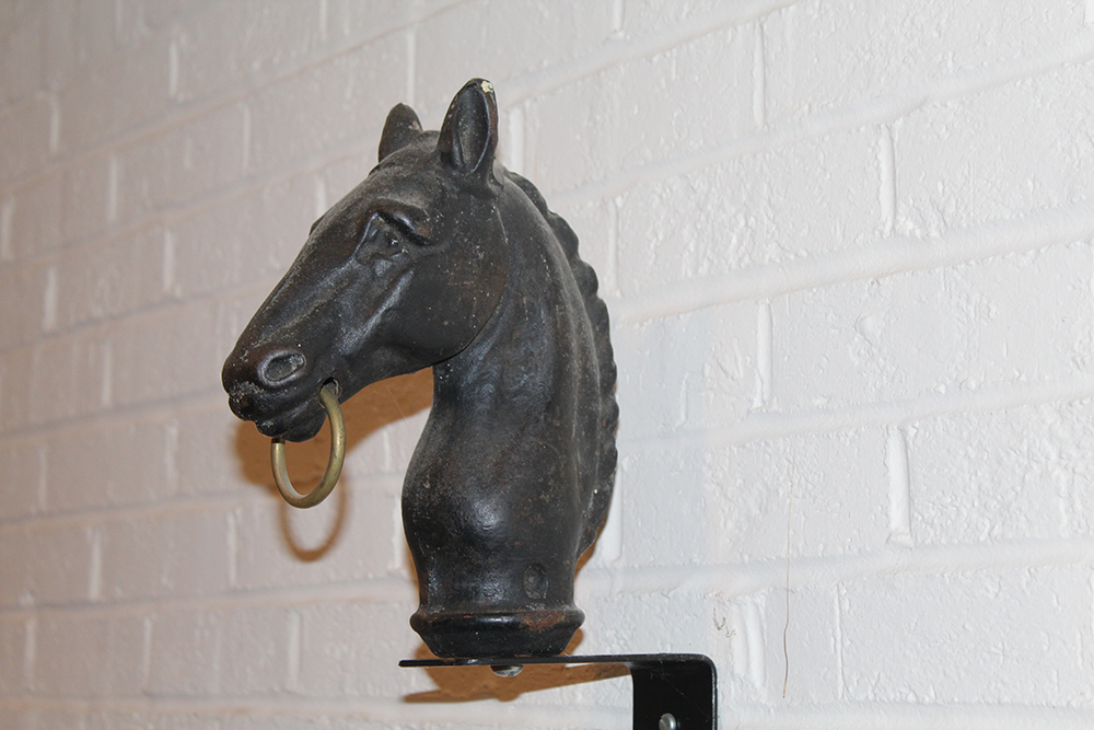 Decorative Wall Mounted Cast Iron Horse Heads