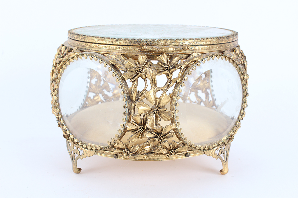 Pair of Gold Tone Filigree Trinket Boxes