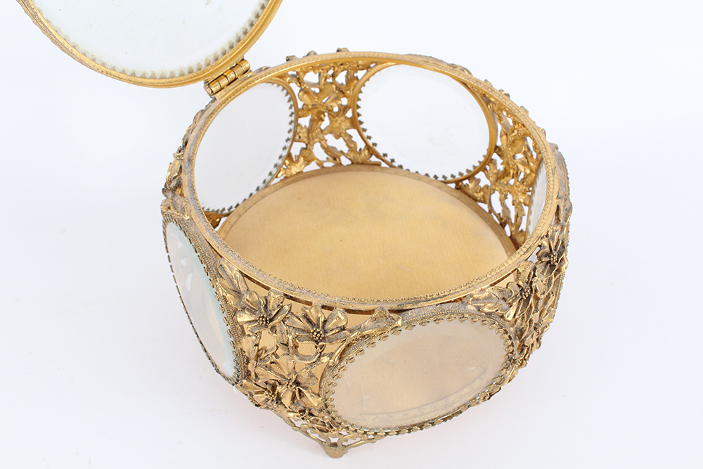 Pair of Gold Tone Filigree Trinket Boxes