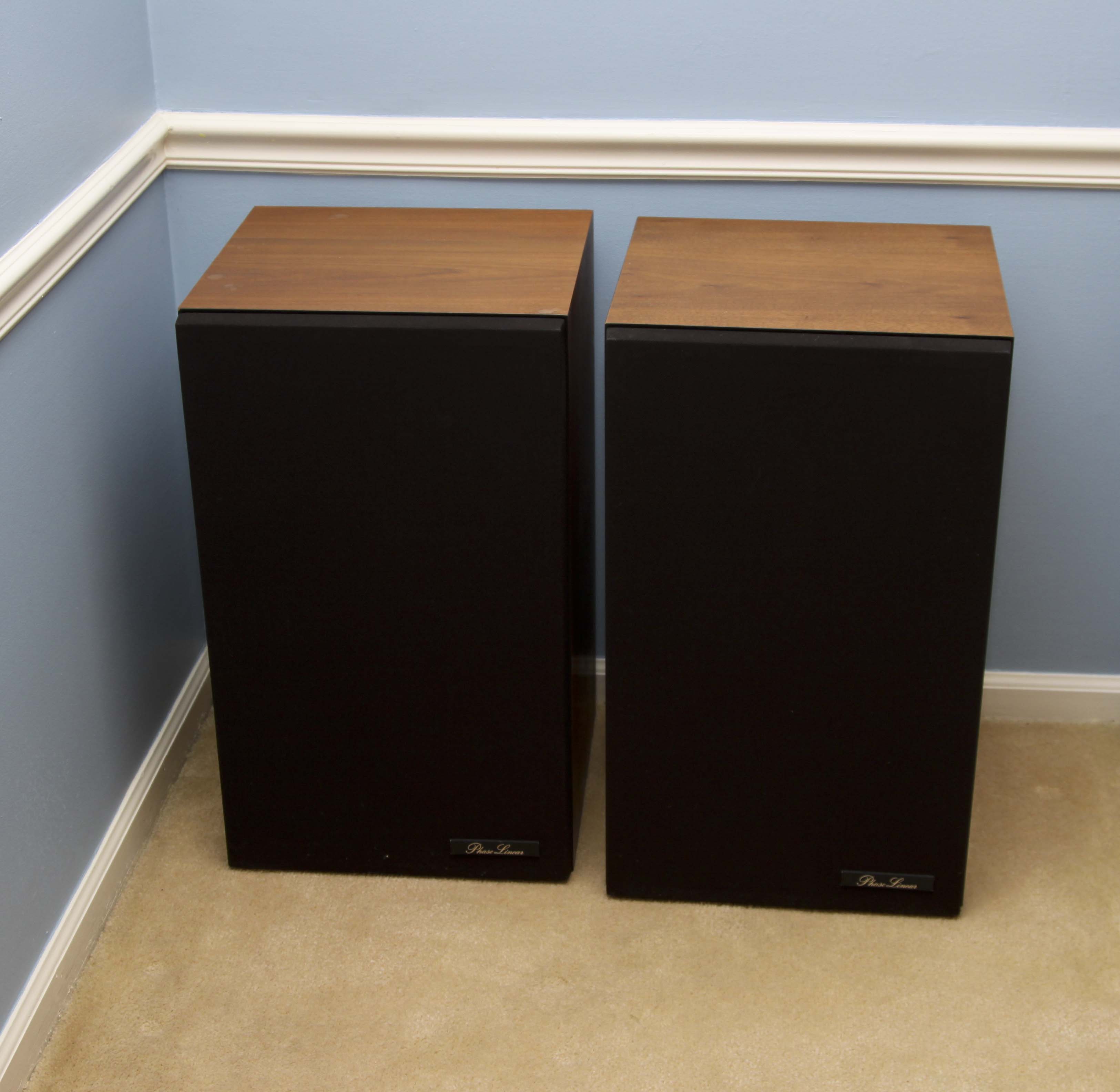 Pair of Vintage 'Phase Linear' Floor Speakers Model P-530