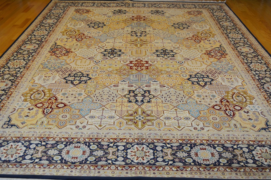 Pakistan Jerry Aziz Design Tabriz Style Panel Wool Area Rug EBTH