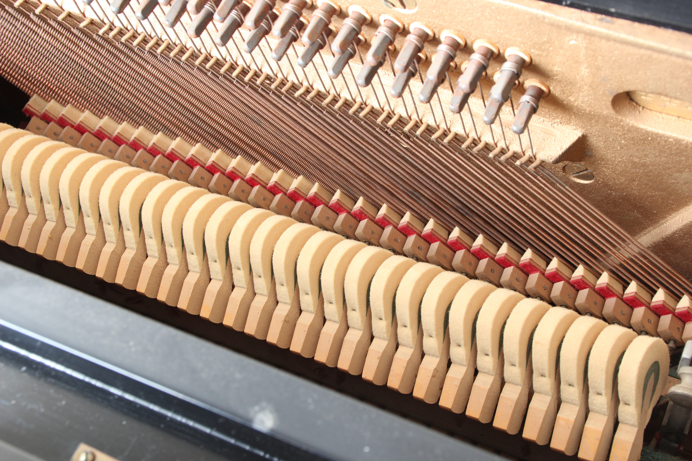 Gulbransen "Supertone Scale" Upright Piano