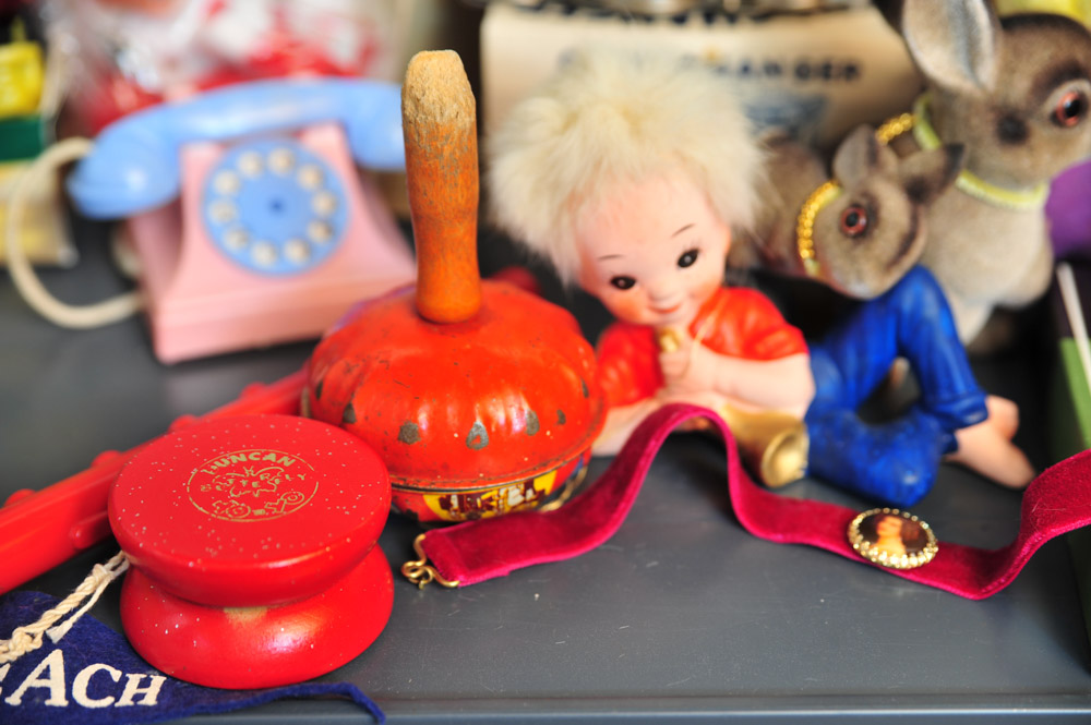 Vintage Collectibles