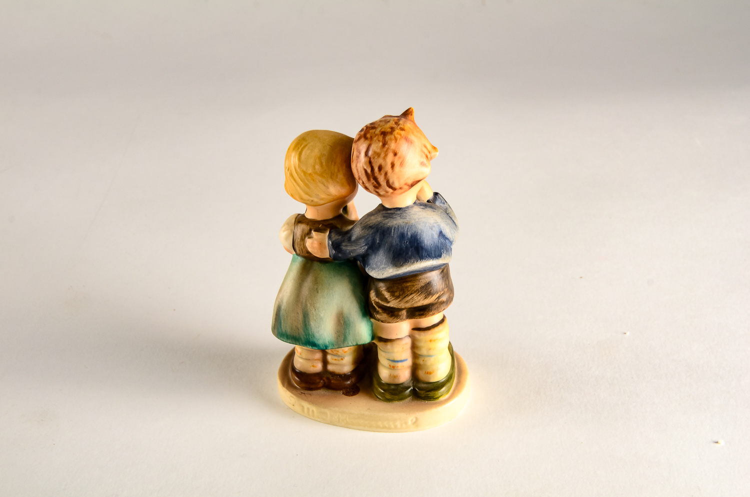 Vintage Hummel "We Congratulate" Figurine