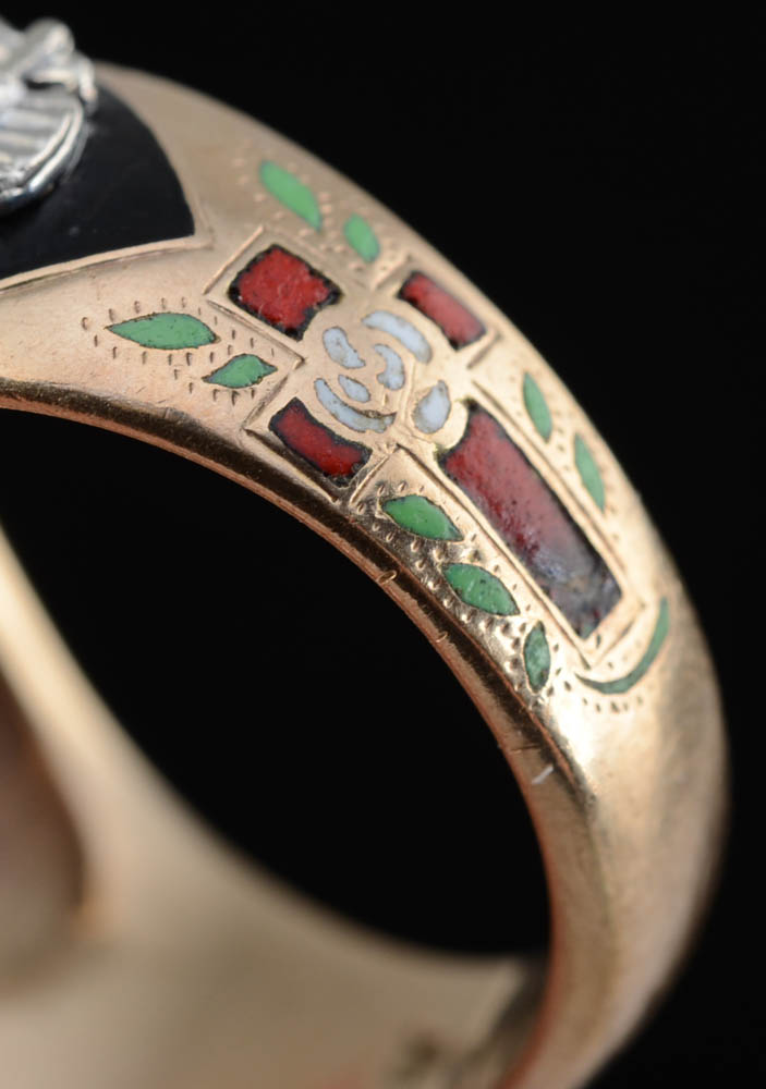 Vintage 10K-14K Two Tone Gold Enameled Band with Cubic Zirconium Stone