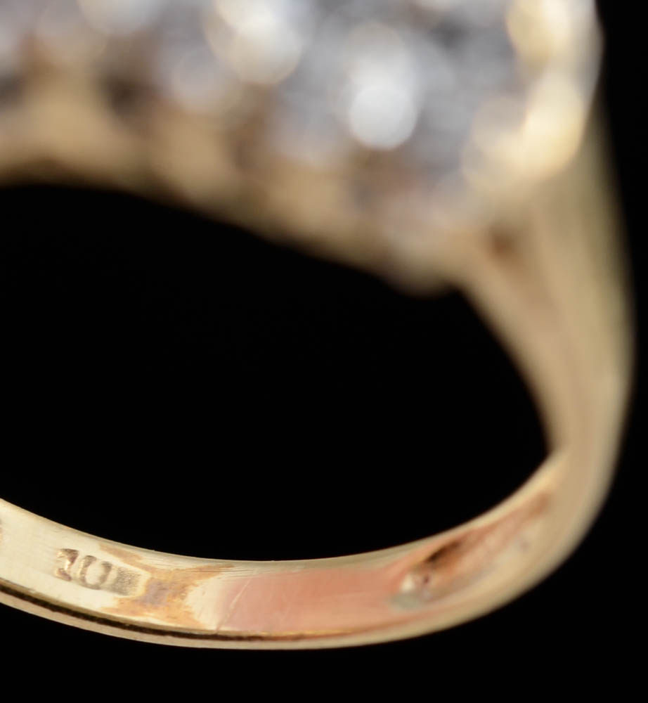10K Yellow Gold Diamond Chip Band
