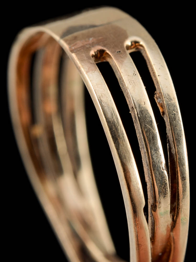 12K Yellow Gold Cathedral Ring with Green Glass Simulated Stone