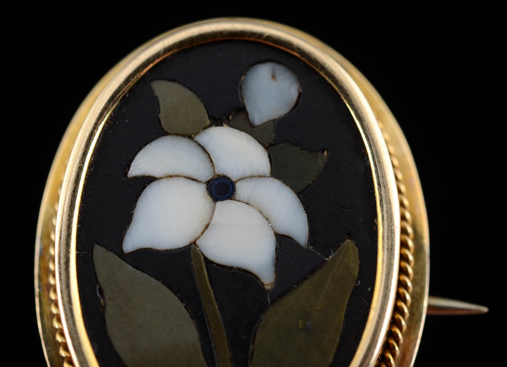 14K Yellow Gold Twist Wire Band and 14K Yellow Gold Italian Mosaic Oval Pin/Pendant