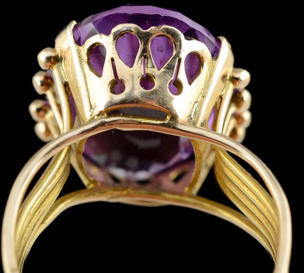 Mid-Century Vintage 14K Yellow Gold Imitation Alexandrite Cocktail Ring
