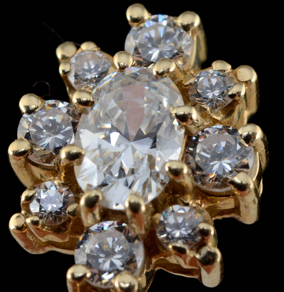 14K Yellow Gold Cluster Pendant with Cubic Zirconium Stones