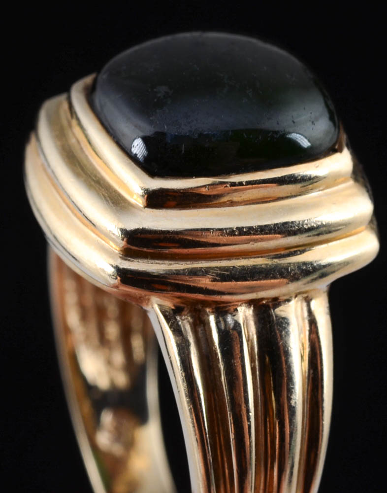 14K Yellow Gold Green Tourmaline Fluted Ring