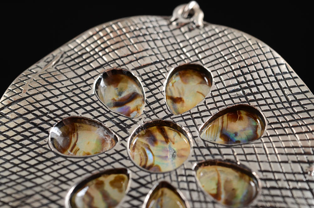 Faux Abalone Fashion Necklace