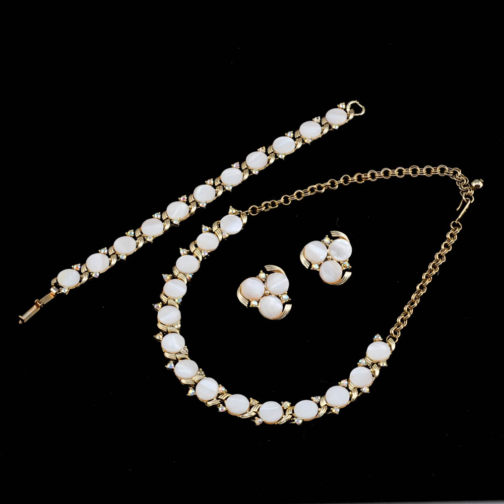 Vintage Judy Lee Grand-Parure Set