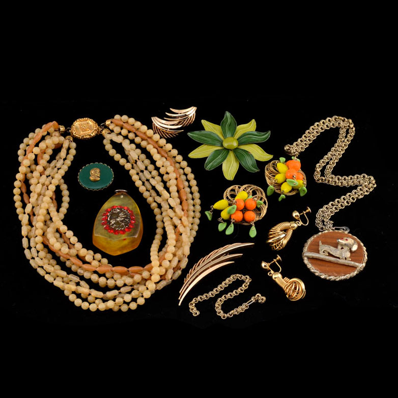 Group of Vintage Costume Jewelry