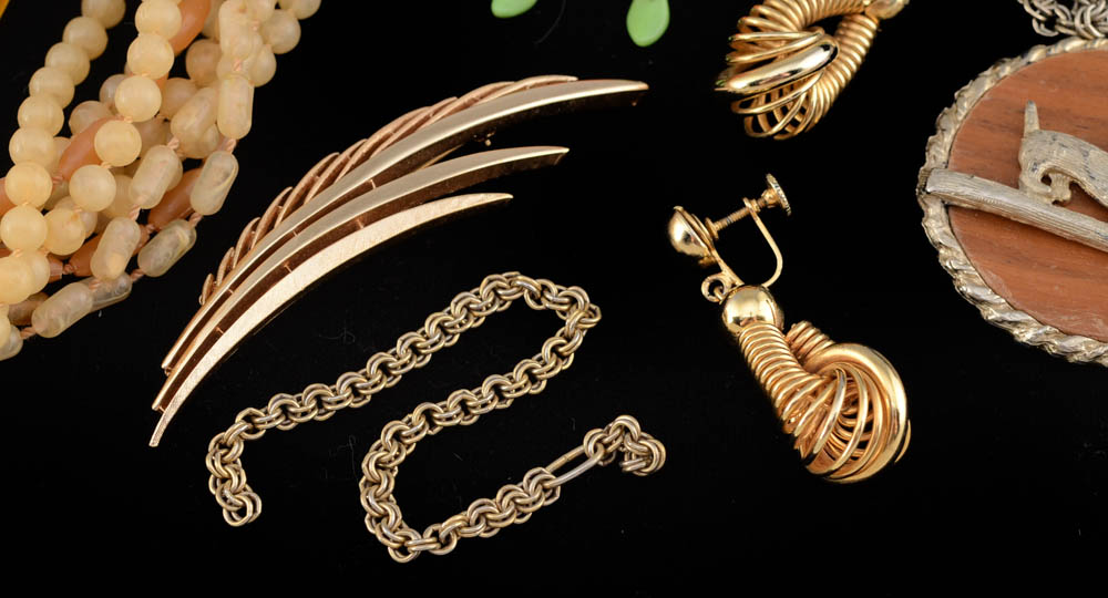Group of Vintage Costume Jewelry