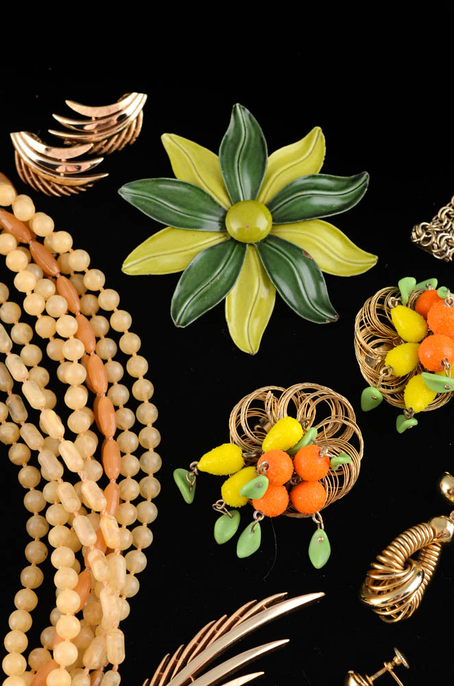 Group of Vintage Costume Jewelry