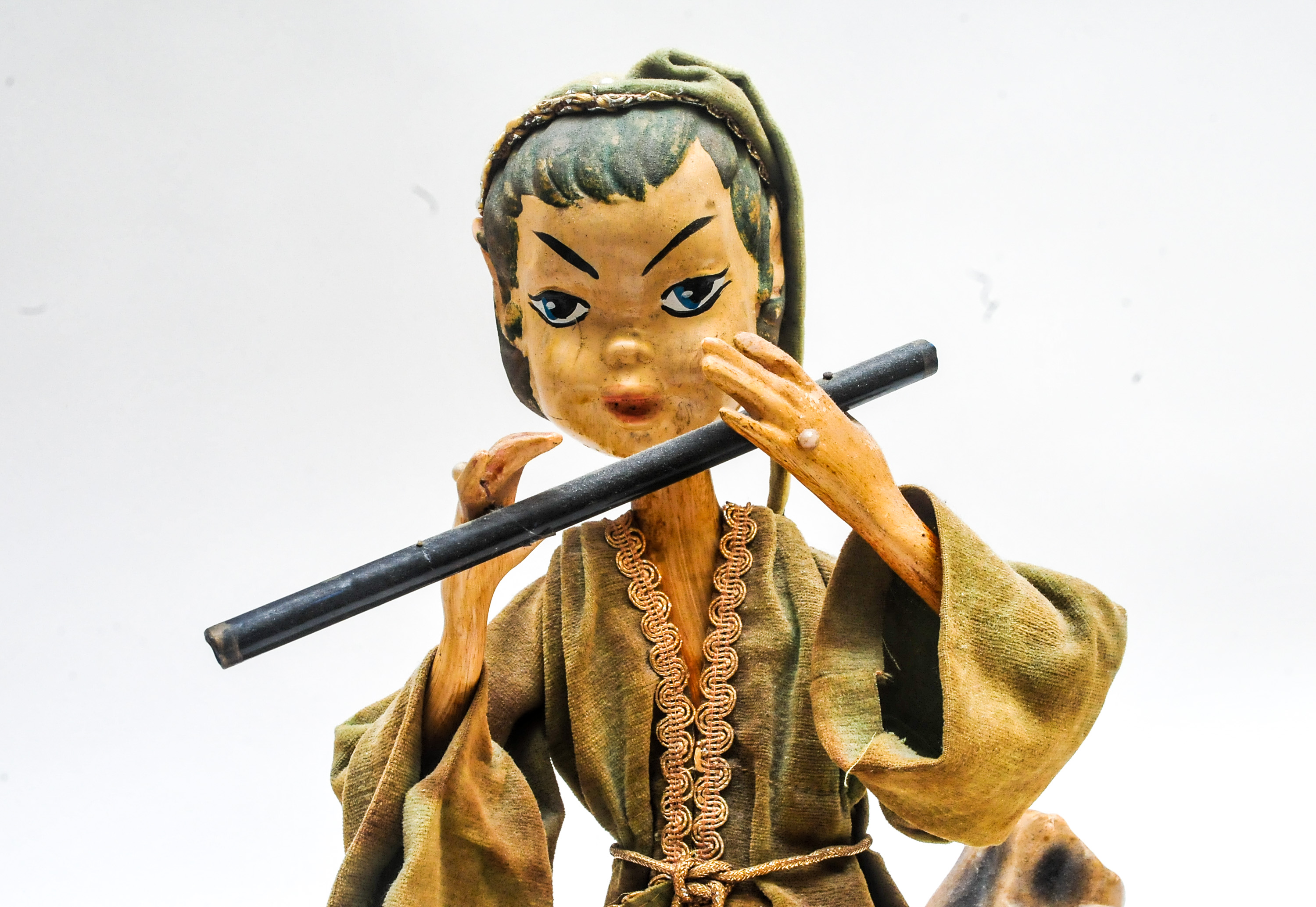 Pair of Asian Urn Vases and Copper Tree Sculpture