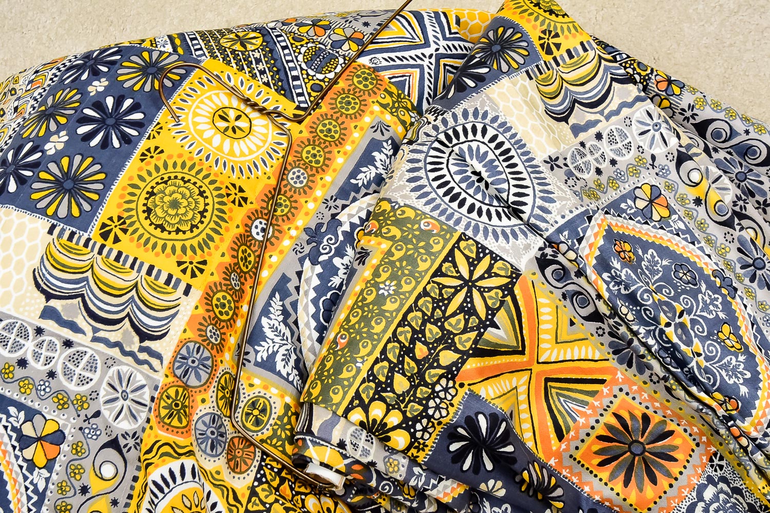 Vintage Mid Century Printed KIng Size Bedspread and Curtains Set