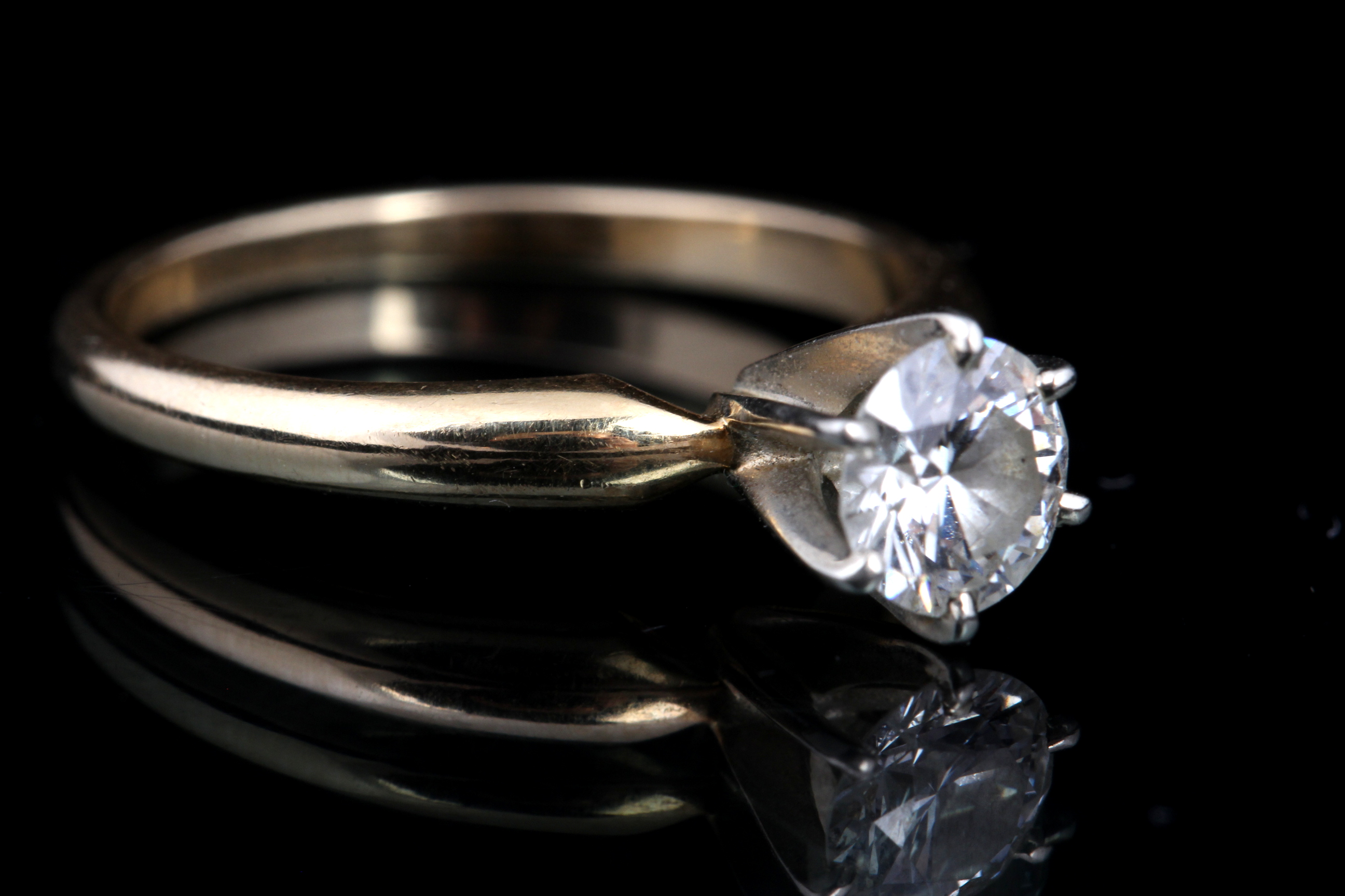 14K Yellow Gold Engagement Ring With Cubic Zirconia