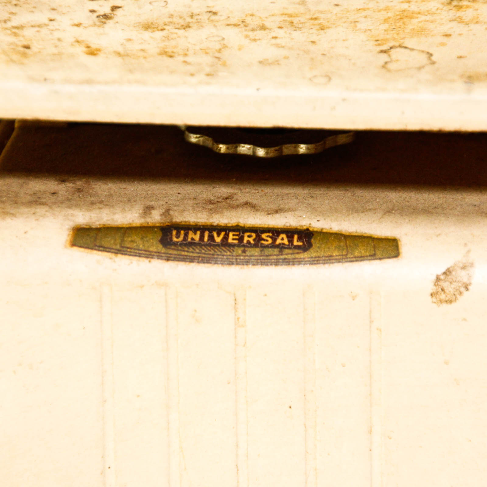 Vintage Kitchen Scales