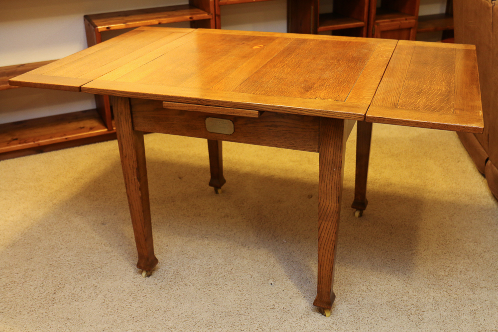 English Oak Expandable Pub Table with Chairs