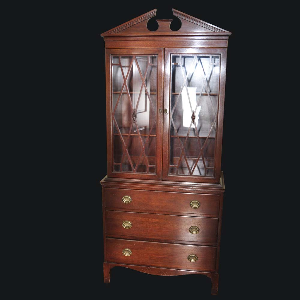 Tomlinson of High Point Mahogany Bookcase on Chest