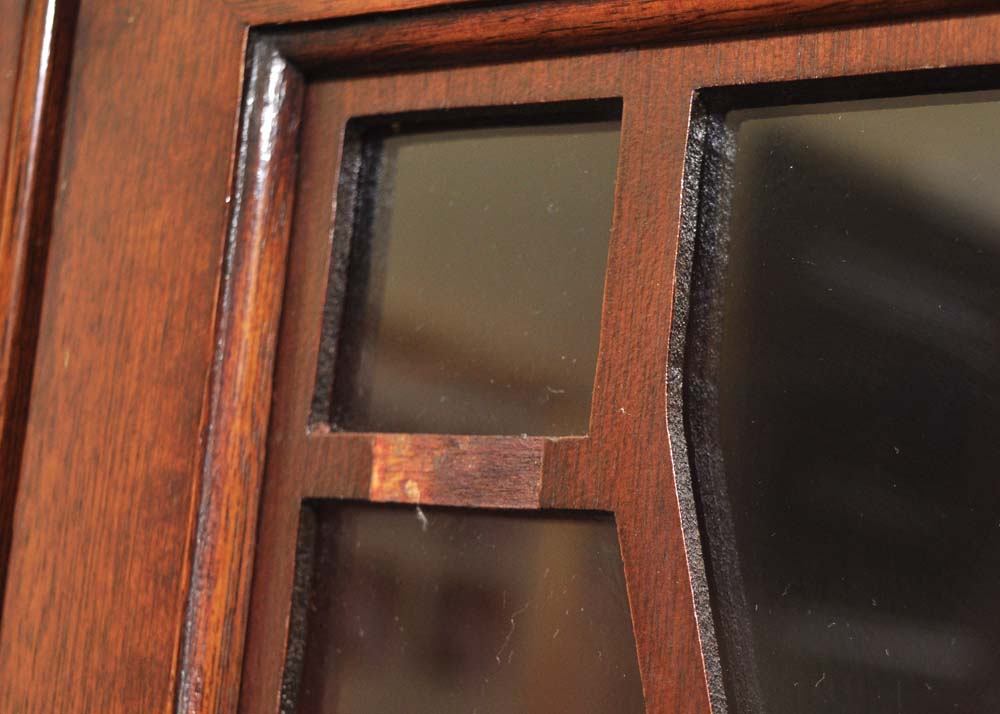 Tomlinson of High Point Mahogany Bookcase on Chest