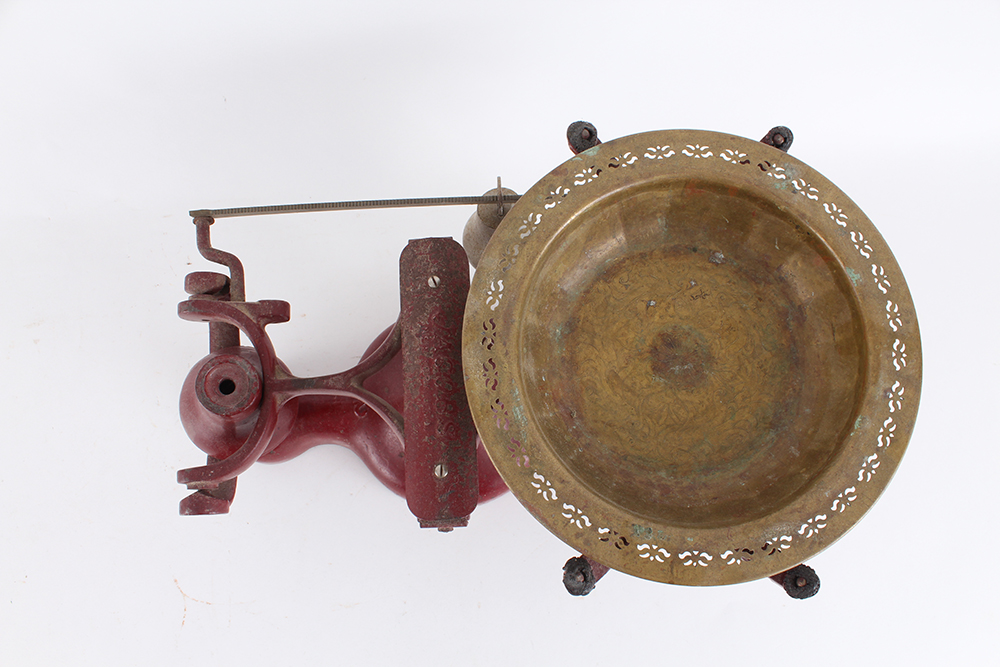 Vintage Jacobs No. 2 Countertop Balance Scale