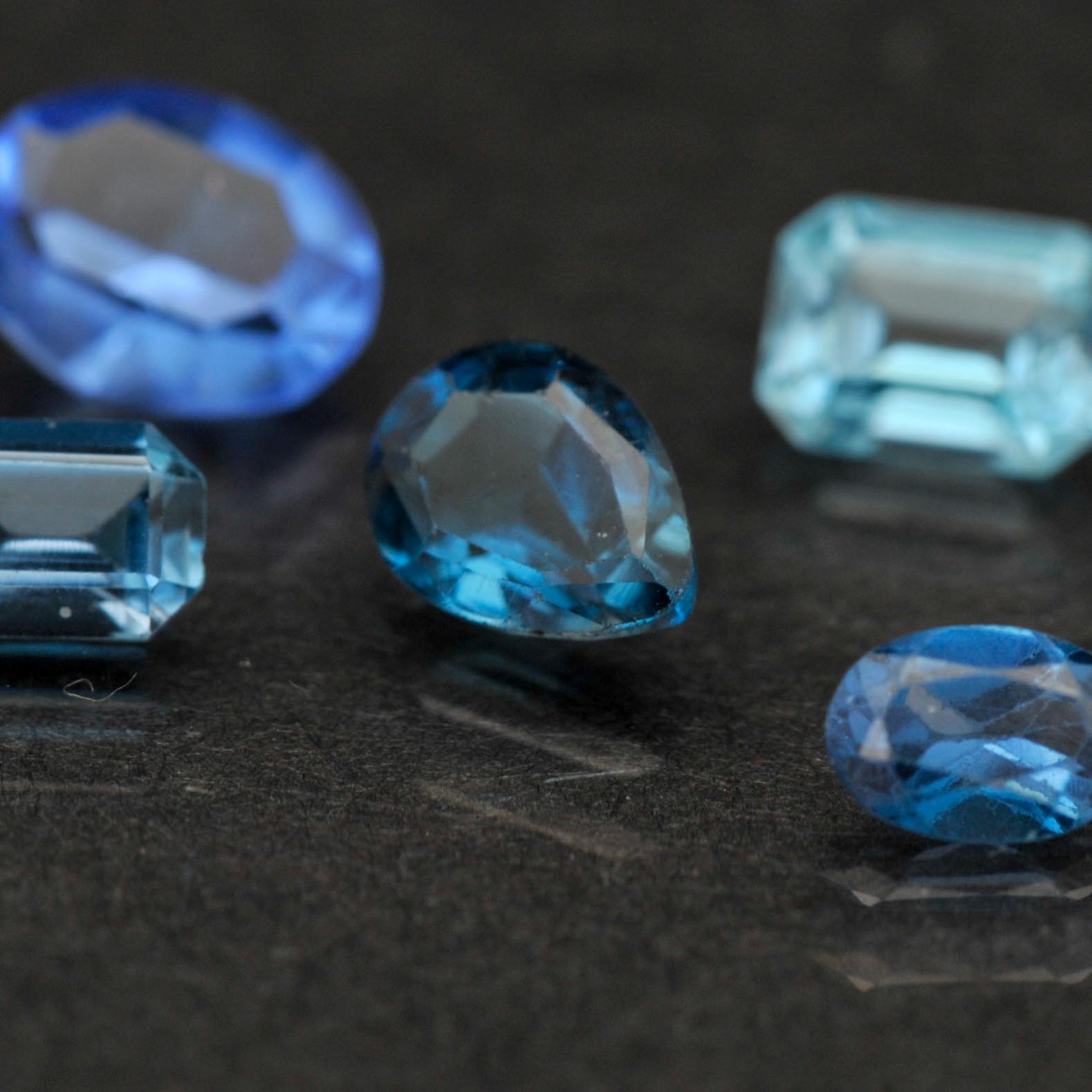 Collection of Loose Stones