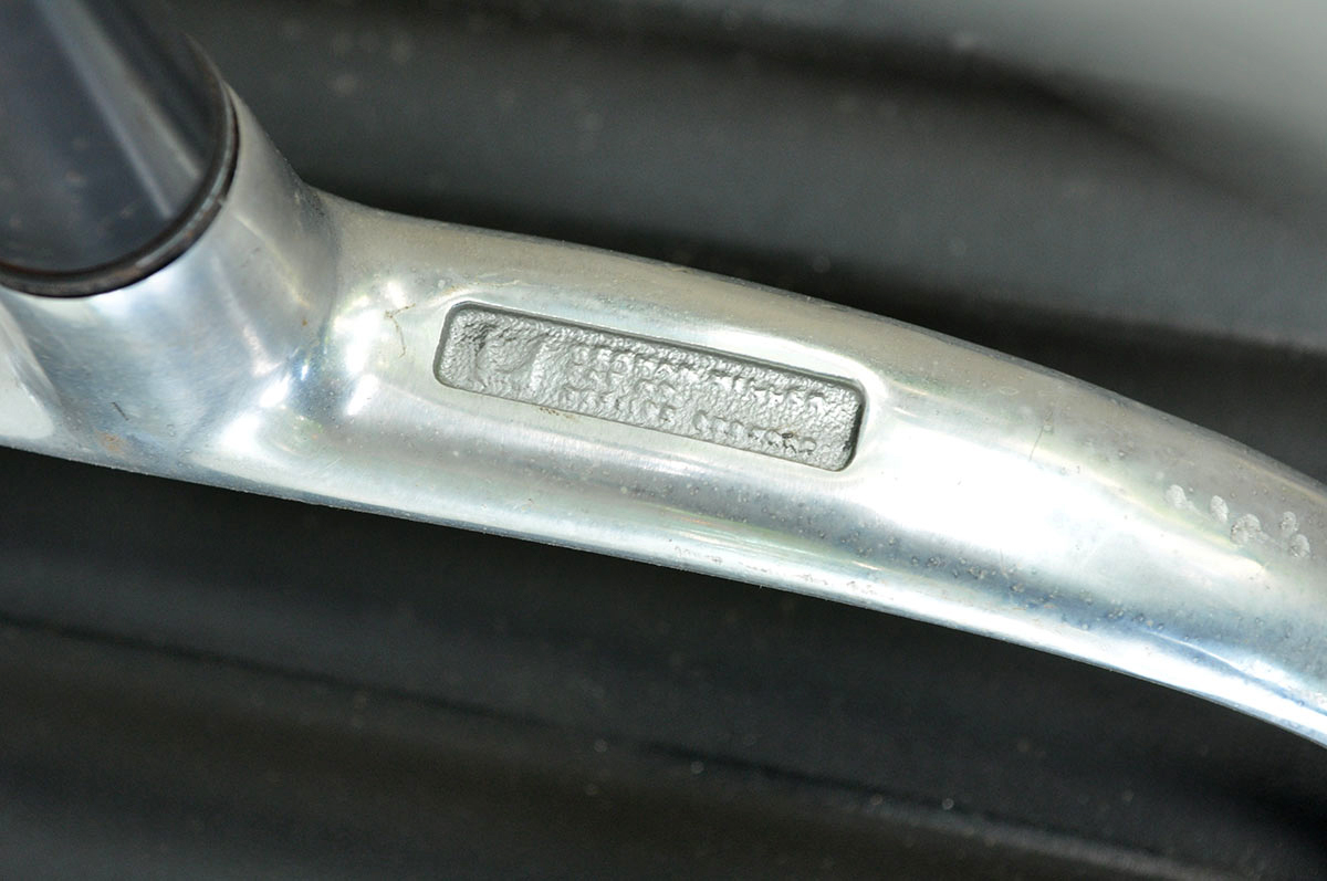 Vintage Herman Miller Eames Aluminum Group Chair