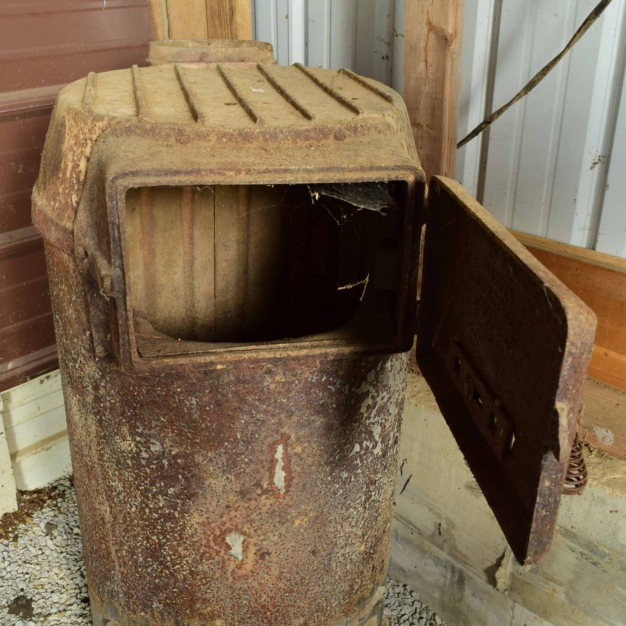 Antique King-O-Heat Stove