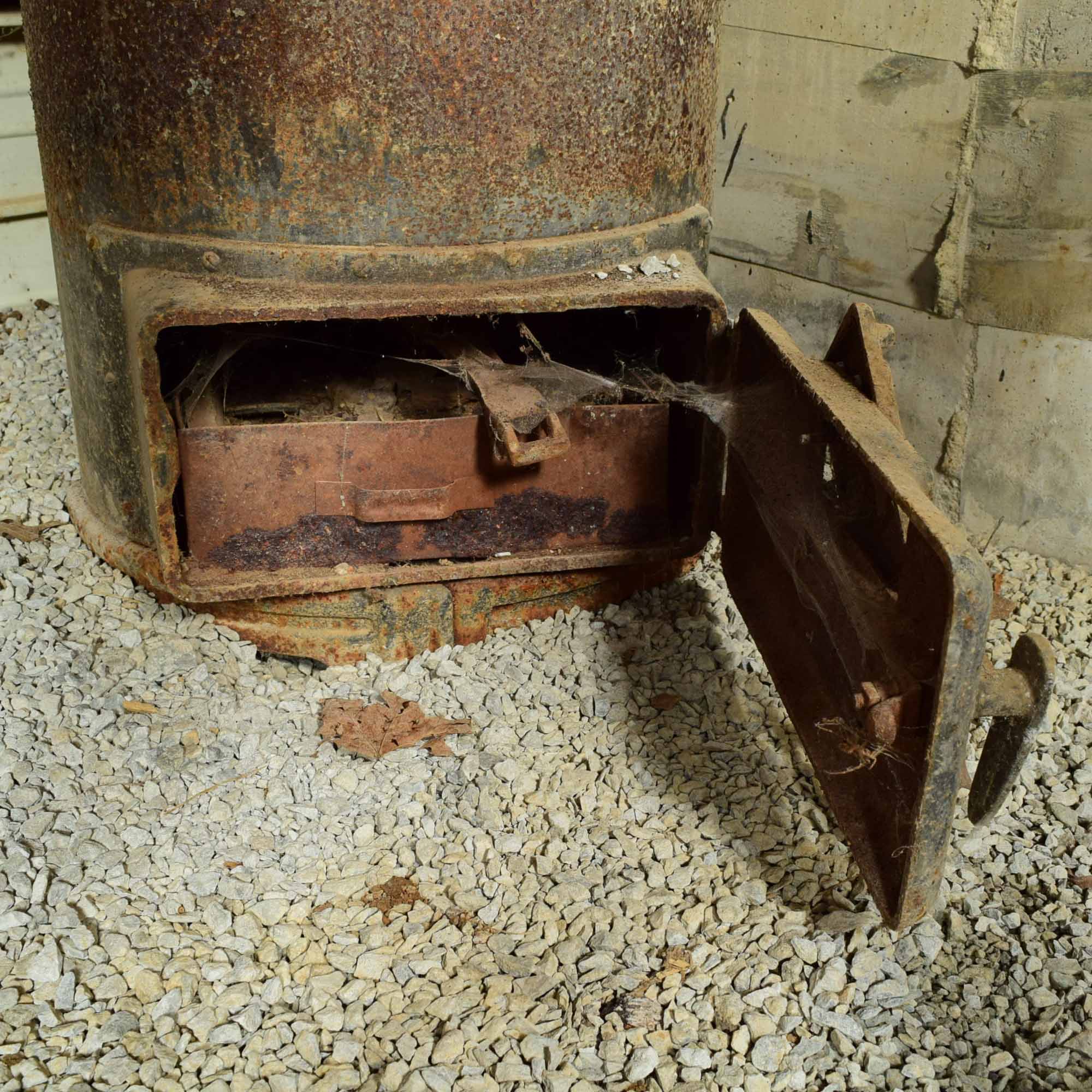 Antique King-O-Heat Stove