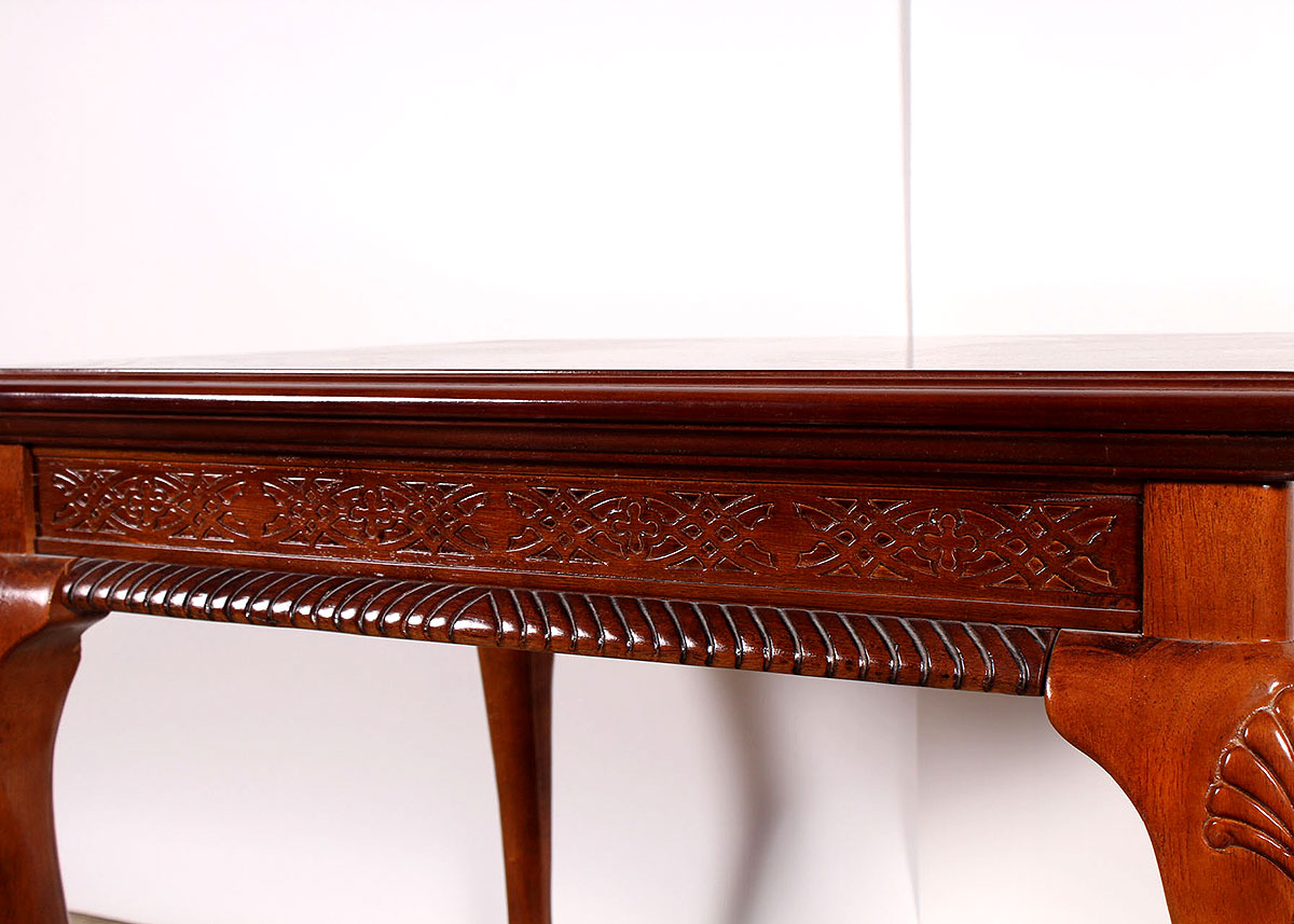 Queen Anne Style Side Table