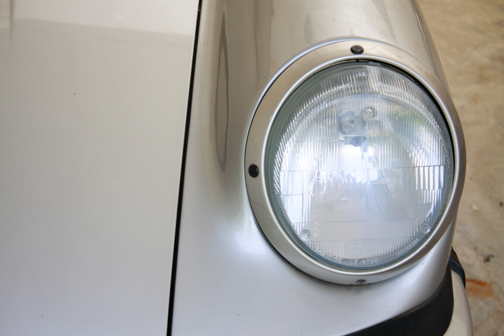 1989 Porsche 911 Carrera Cabriolet