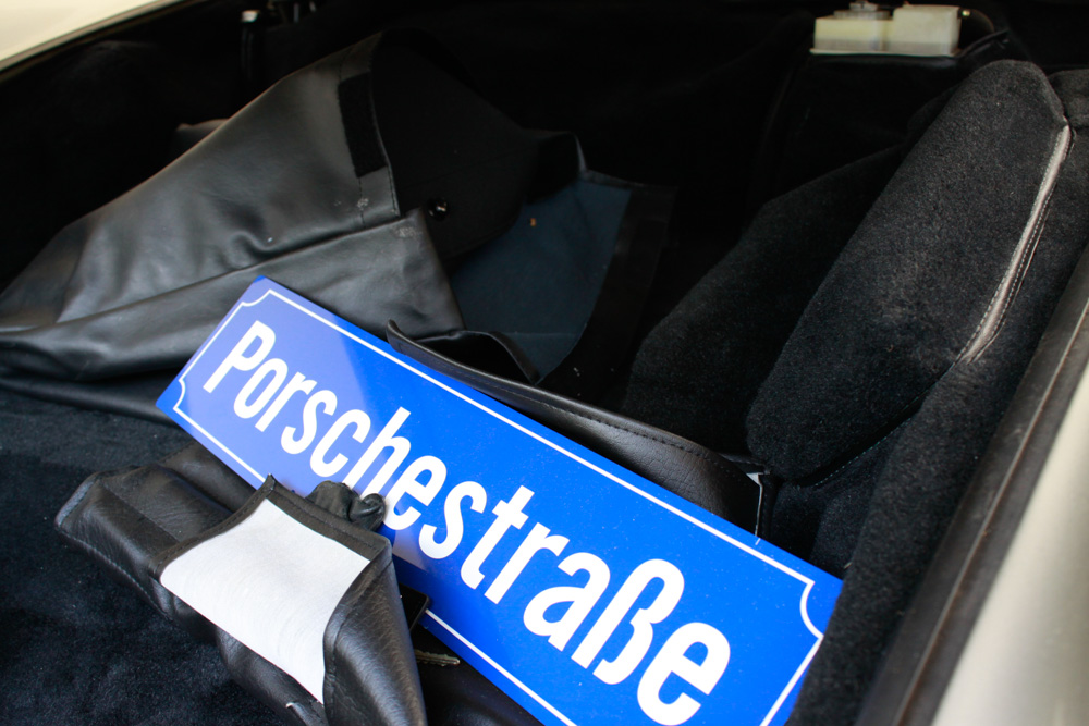 1989 Porsche 911 Carrera Cabriolet