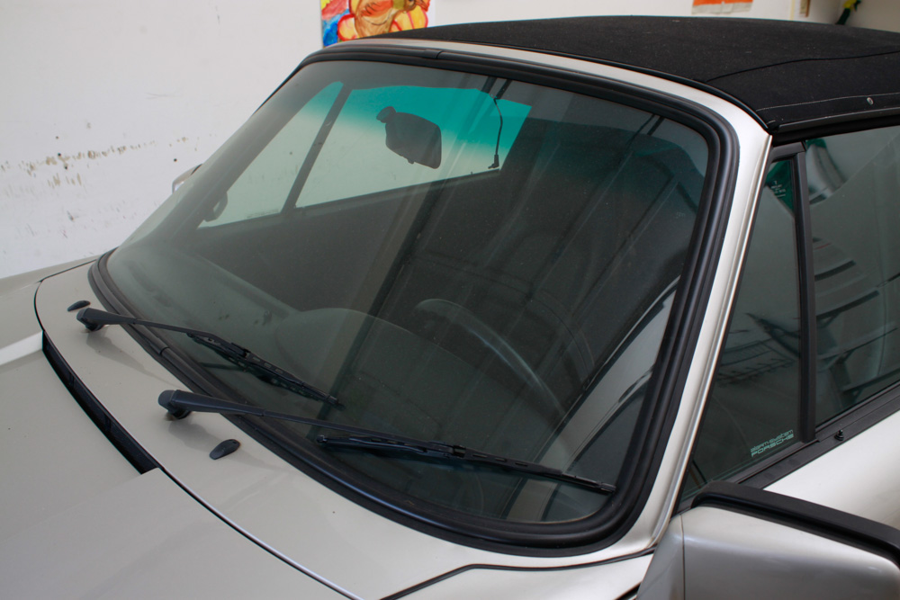 1989 Porsche 911 Carrera Cabriolet