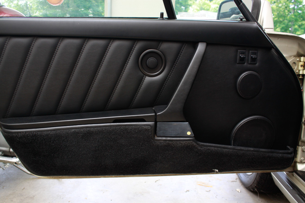 1989 Porsche 911 Carrera Cabriolet